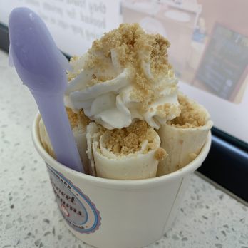 Sweet Creams - flavor of the month: lemon bar - Ice Cream & Frozen Yogurt Near Me - Honolulu, Hawaii