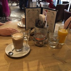 Bill's - Cafe latte and OJ