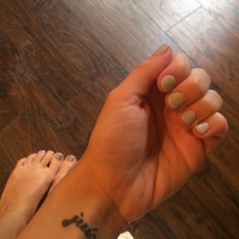 La Petite Bell Nail Spa - Nail Salons Near Me - Issaquah, Washington La Petite Bell Nail Spa - Nail Salons Near Me - Issaquah, Washington
