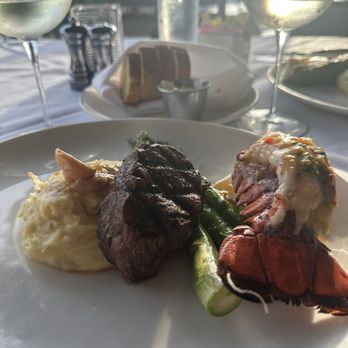 Palisade - filet and lobster - Seafood Near Me - Seattle, Washington Palisade - filet and lobster - Seafood Near Me - Seattle, Washington