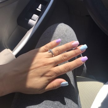 Victoria's Nails - Oxnard - Dipped nails - Nail Salons Near Me - Oxnard, California