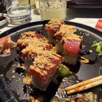 Blind Owl Royal Oak - Spicy roll - Sushi Bars Near Me - Royal Oak, Michigan