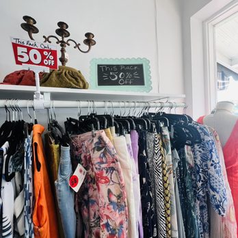Girls Downtown - Jewelry Near Me - Stuart, Florida