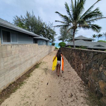 Waimanalo Beach - Beach Access - Beaches Near Me - Waimanalo, Hawaii
