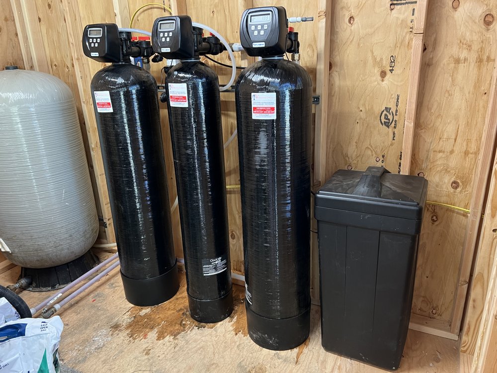 Slide of West Coast Plumbing Pumps & Filtration