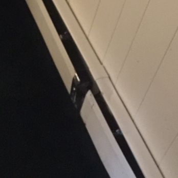 Simmons Motel - Baseboard missing pieces - Hotels Near Me - Hershey, Pennsylvania Simmons Motel - Baseboard missing pieces - Hotels Near Me - Hershey, Pennsylvania