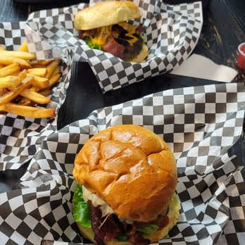The Burger Shack - Chantilly - Hot Dogs Near Me - Chantilly, Virginia The Burger Shack - Chantilly - Hot Dogs Near Me - Chantilly, Virginia