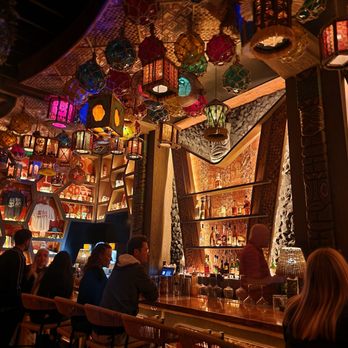 Tiki Kai - Gorgeous bar - Tiki Bars Near Me - Hermosa Beach, California
