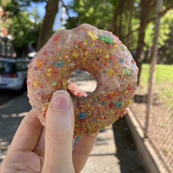 Rally - Okie dokie cereal milk donut - Coffee & Tea Near Me - Philadelphia, Pennsylvania Rally - Okie dokie cereal milk donut - Coffee & Tea Near Me - Philadelphia, Pennsylvania