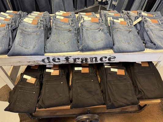 DeFrance Antiques near Seacrest Condominiums in Fort Walton Beach, FL