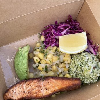 Blueys Kitchen - Whirley bowl takeout during COVID - Cafes Near Me - Santa Monica, California