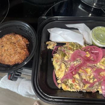 Hugo's - Machaca Scramble - Breakfast & Brunch Near Me - Studio City, California