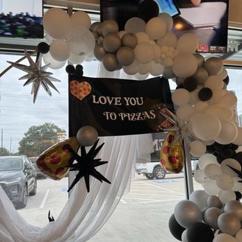 Backdoor Pizzeria - Grand opening decor - Pizza Near Me - Hockley, Texas