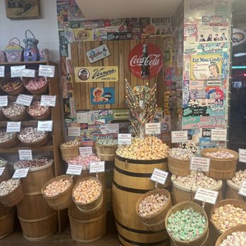 Balboa Candy - MORE Taffy options - Desserts Near Me - Palm Springs, California