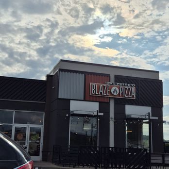 Blaze Pizza - Fast Food Near Me - Morgantown, West Virginia Blaze Pizza - Fast Food Near Me - Morgantown, West Virginia