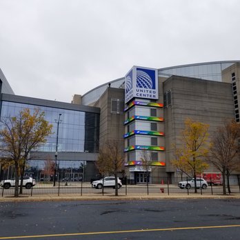United Center - Stadiums & Arenas Near Me - Chicago, Illinois United Center - Stadiums & Arenas Near Me - Chicago, Illinois