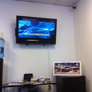 Rolotech Car Wraps - waiting area - Vehicle Wraps Near Me - Anaheim, California Rolotech Car Wraps - waiting area - Vehicle Wraps Near Me - Anaheim, California