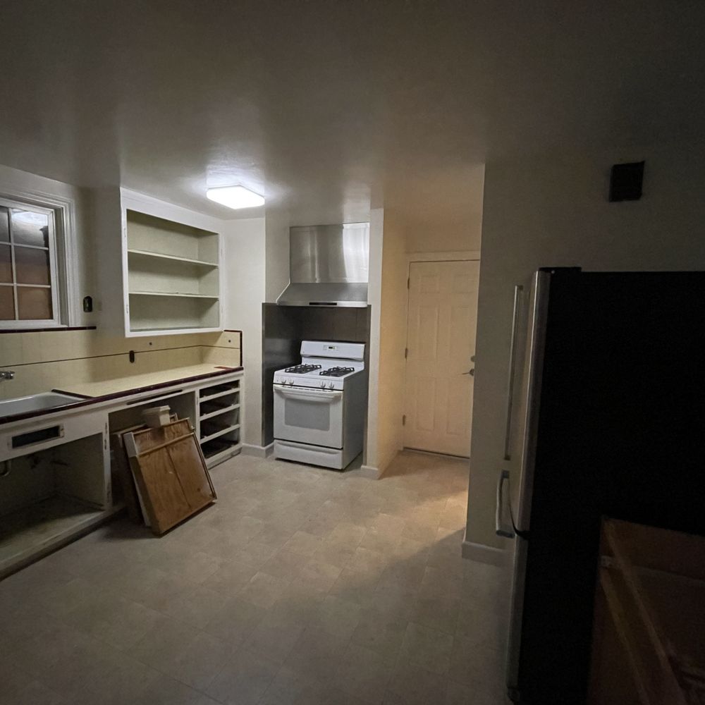 Bay Area Custom Cabinets - Kitchen before - Cabinetry Near Me - Oakland, California