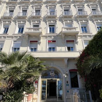 Hôtel West-End - Stunning historic hotel! - Hotels Near Me - Nice, 06