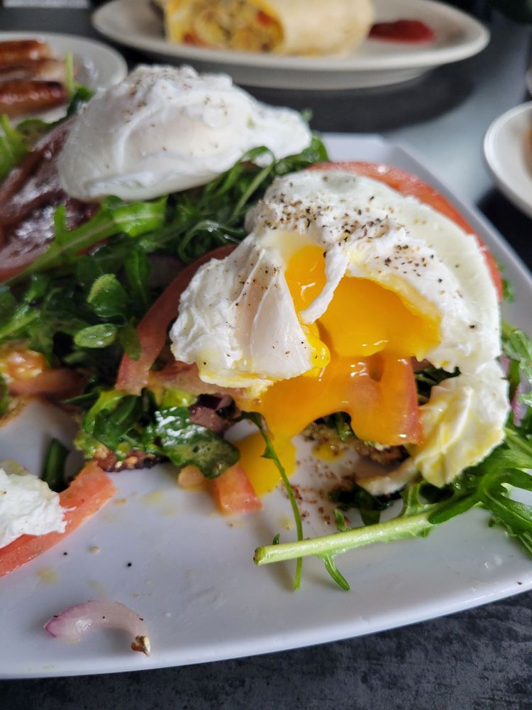 Nick & Matt’s Restaurant  Logo