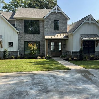 Hootens Lawn & Tree Service - After picture of Landscaping project - Nurseries & Gardening Near Me - Emory, Texas Hootens Lawn & Tree Service - After picture of Landscaping project - Nurseries & Gardening Near Me - Emory, Texas