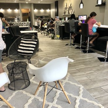 UrbanChic Nailbar - Nail Salons Near Me - Holly Springs, North Carolina UrbanChic Nailbar - Nail Salons Near Me - Holly Springs, North Carolina
