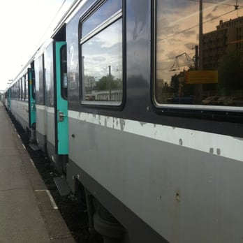 Gare SNCF d'Orléans - Train Stations Near Me - Orléans, 45