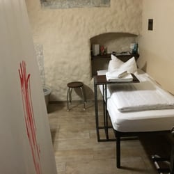 Hotel Fronfeste - Knast Einzelbett