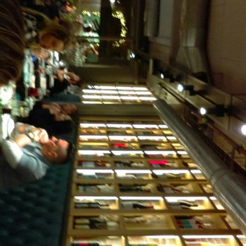 Vinitus - Inside dining view - Tapas Bars Near Me - Barcelona, B Vinitus - Inside dining view - Tapas Bars Near Me - Barcelona, B