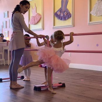 Tutu School Sherman Oaks - Bar - Dance Schools Near Me - Sherman Oaks, California Tutu School Sherman Oaks - Bar - Dance Schools Near Me - Sherman Oaks, California