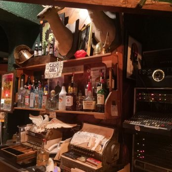 Lilly's - Very not-straightforward place, which is great - Dive Bars Near Me - Chicago, Illinois