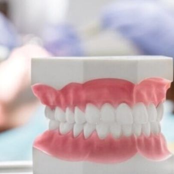 Hunter's Denture Studio of Spokane - Cosmetic Dentists Near Me - Spokane, Washington Hunter's Denture Studio of Spokane - Cosmetic Dentists Near Me - Spokane, Washington