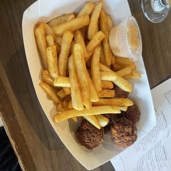 Old Line Eats - Food Trucks Near Me Old Line Eats - Food Trucks Near Me