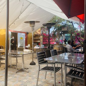 Cafe Laurent - Ambiance - French Near Me - Mar Vista, California Cafe Laurent - Ambiance - French Near Me - Mar Vista, California