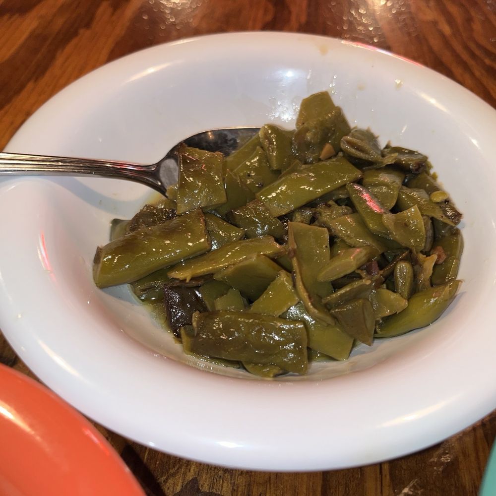 Babe's Chicken Dinner House - Green Beans - Chicken Shop Near Me - Arlington, Texas Babe's Chicken Dinner House - Green Beans - Chicken Shop Near Me - Arlington, Texas