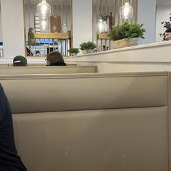 Eggsquisite Cafe