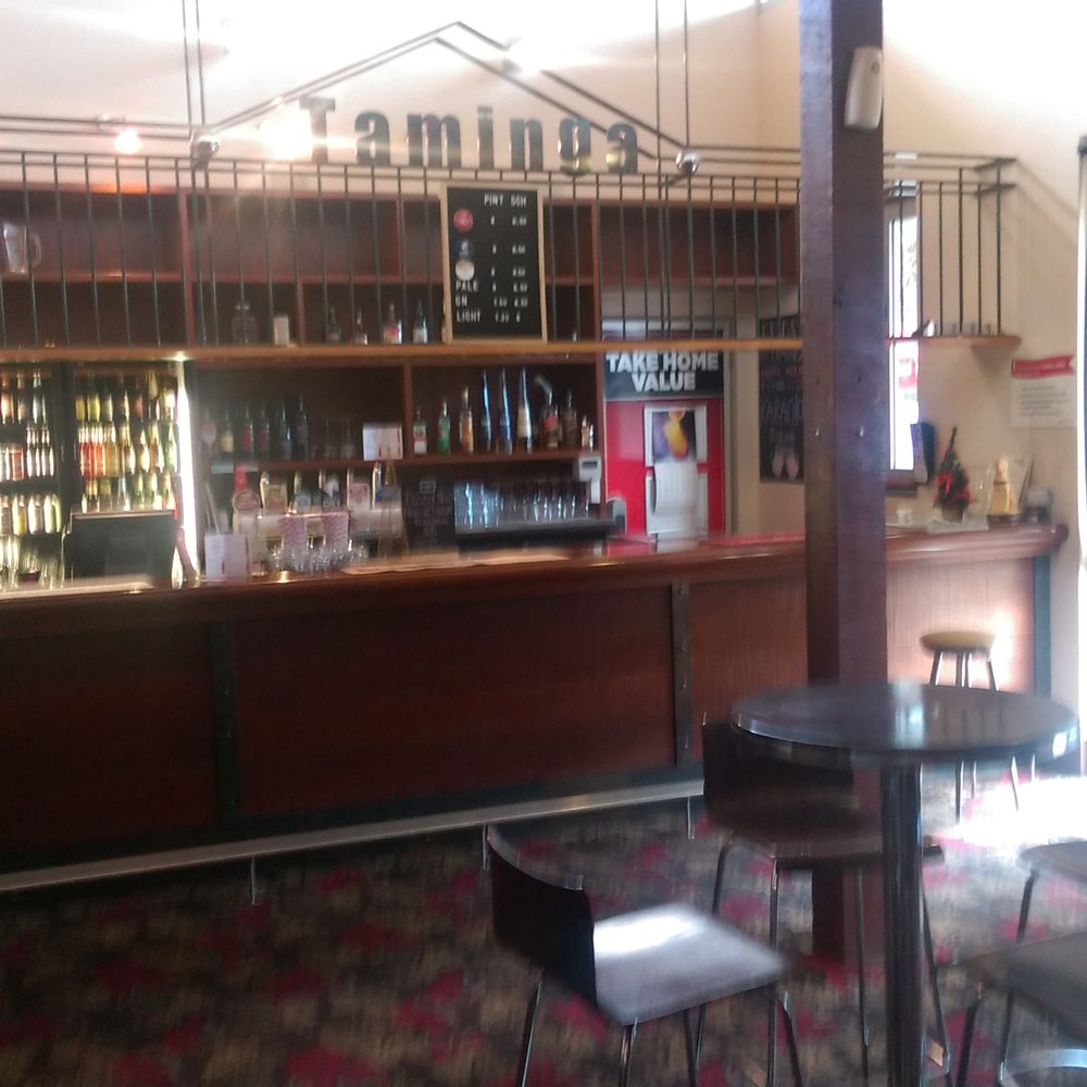 Taminga Hotel - Bar - Hotels Near Me - Clare, SA