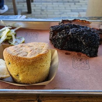 Pig In a Pickle - Cornbread and Brisket - Barbeque Near Me - Corte Madera, California Pig In a Pickle - Cornbread and Brisket - Barbeque Near Me - Corte Madera, California