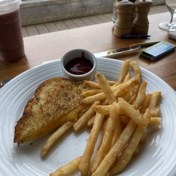 the C restaurant + bar - Kids grilled cheese - Seafood Near Me - Monterey, California the C restaurant + bar - Kids grilled cheese - Seafood Near Me - Monterey, California