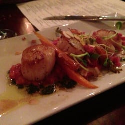Two Rivers Brewing - Diver Sea Scallops. Delicious!!