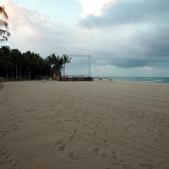 Sunset On the Beach - Cinema Near Me - Honolulu, Hawaii