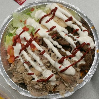 The Halal Guys - Chyeaa... small combo platter - Halal Near Me - Glendale, California The Halal Guys - Chyeaa... small combo platter - Halal Near Me - Glendale, California