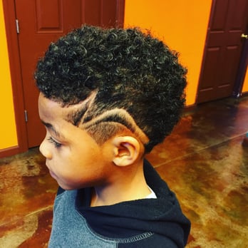 Universal Cuts - Barbers Near Me - Charlotte, North Carolina