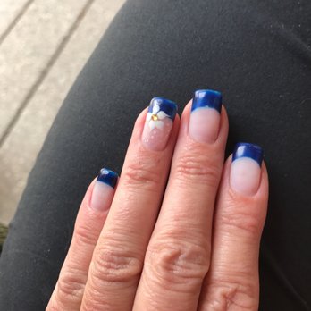 Creative Nails - Loving what Tammy did to my nails - Nail Salons Near Me - Reno, Nevada