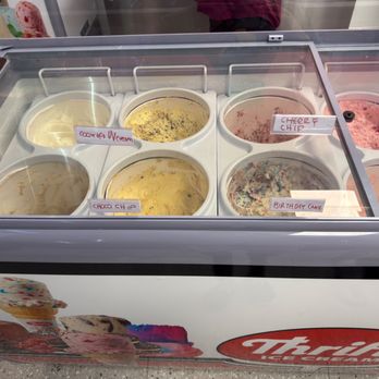 Pure Water - Sampling of ice cream tubs - Ice Cream & Frozen Yogurt Near Me - San Jose, California