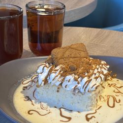 D Spot Dessert Cafe