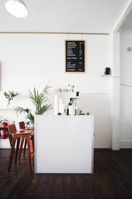 Café Cardinal by null