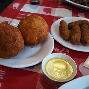 Sol Cubano - Papas Rellenas (Mashed potato balls stuffed with seasoned ground beef ) and Croquetas - Cuban Near Me - North Highlands, California Sol Cubano - Papas Rellenas (Mashed potato balls stuffed with seasoned ground beef ) and Croquetas - Cuban Near Me - North Highlands, California