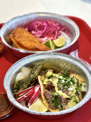Guanatos Tacos by null