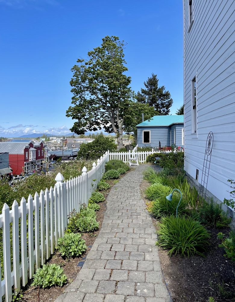 LA CONNER CIVIC GARDEN CLUB Updated July 2024 622 S Second St, La